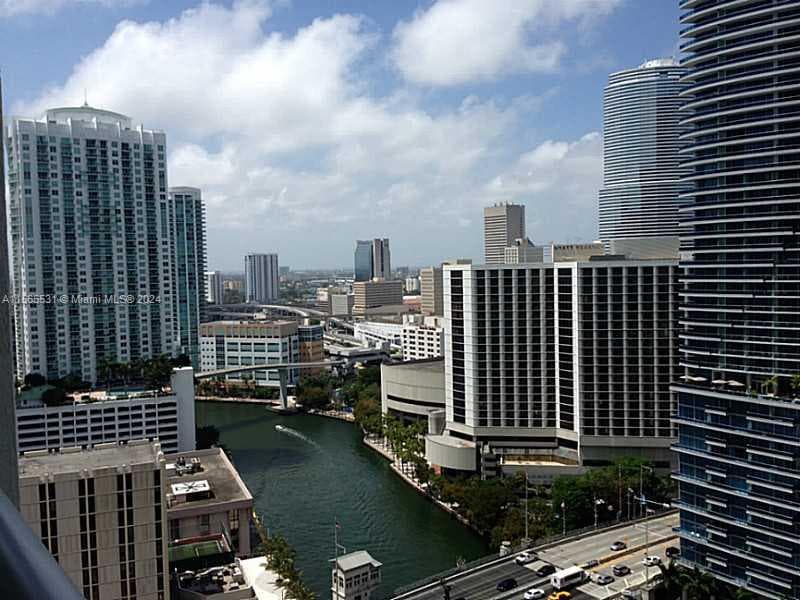 475 BRICKELL AV # 2415, Miami FL 33131 — 2