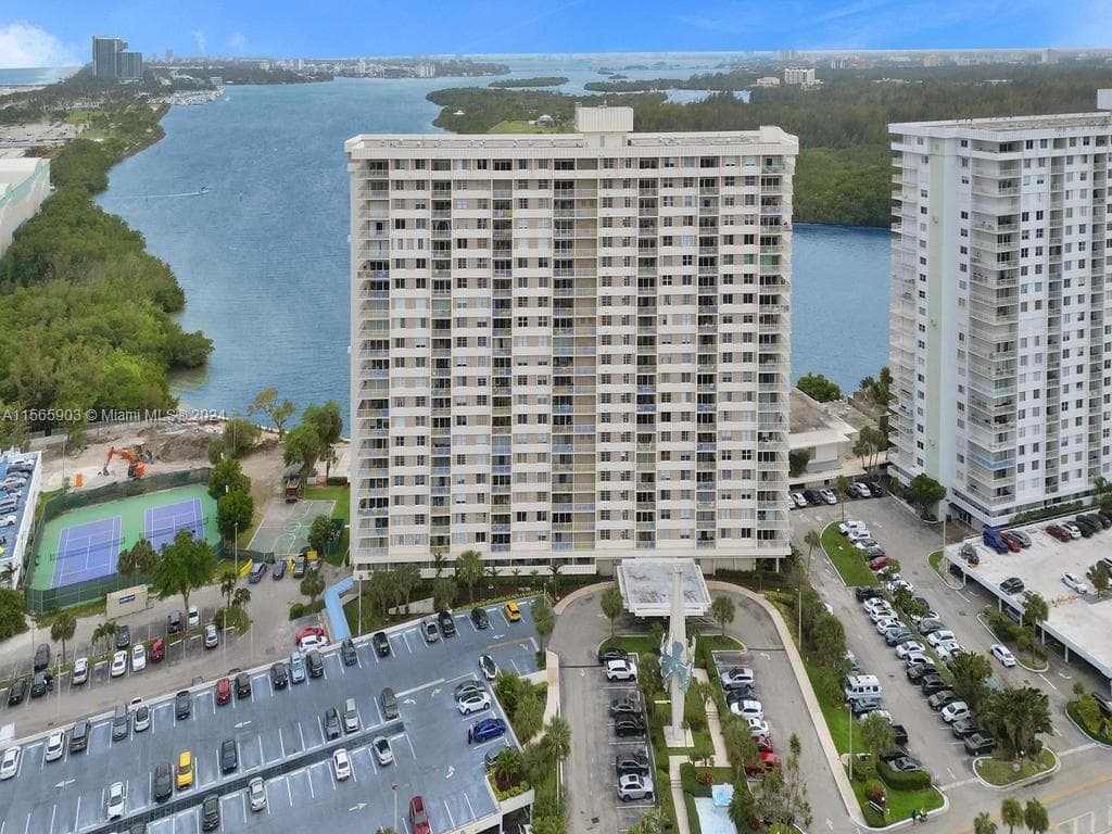300 Bayview Dr # 906, Sunny Isles Beach FL 33160 — 72