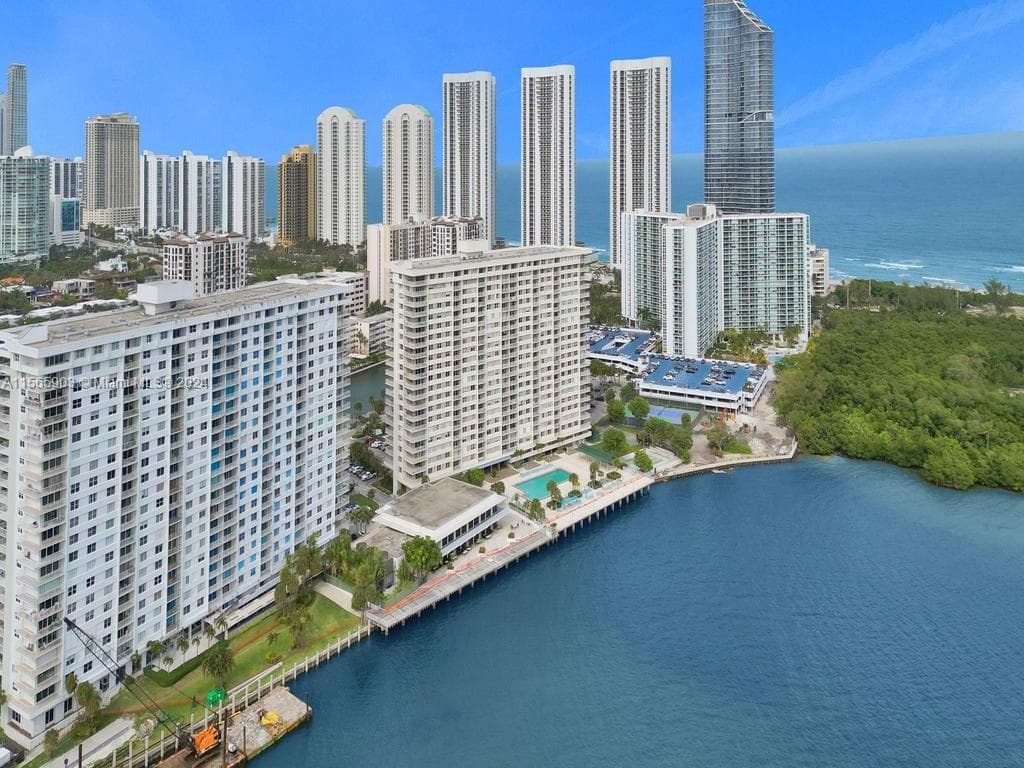 300 Bayview Dr # 906, Sunny Isles Beach FL 33160 — 67