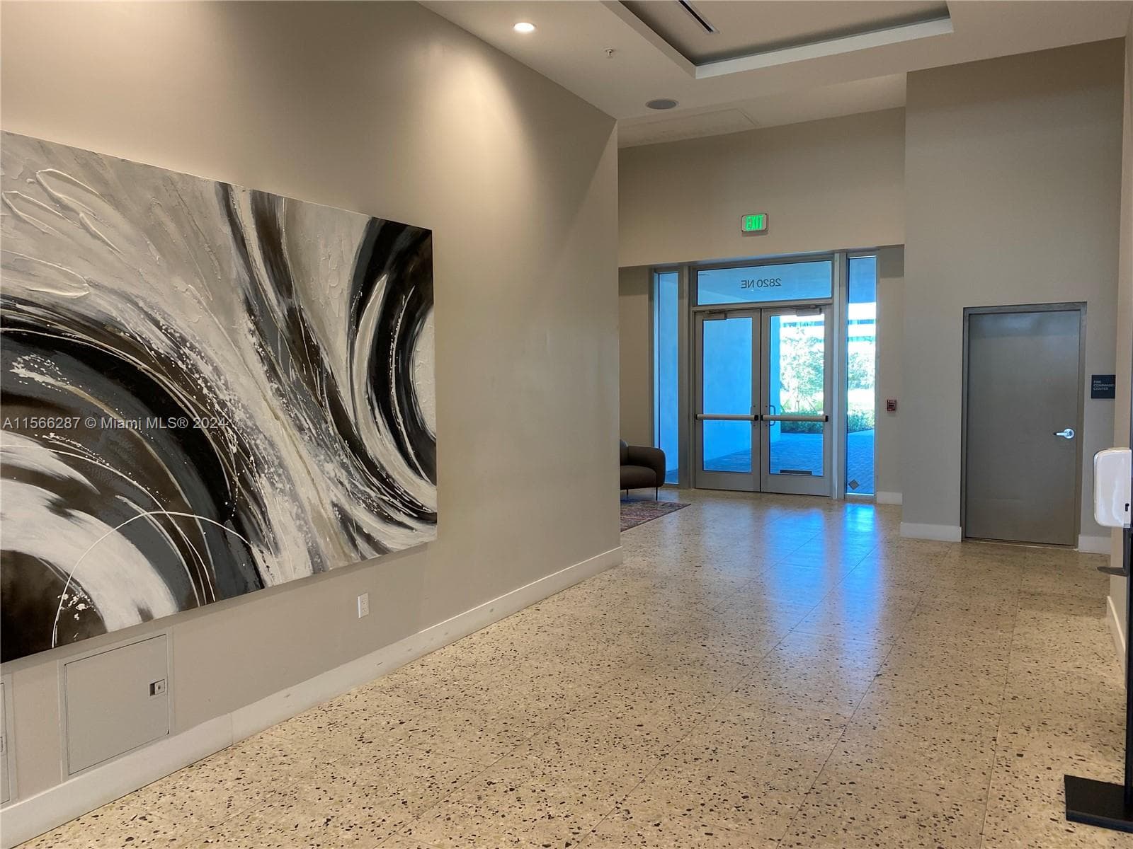 2820 NE 214th St # 909, Aventura FL 33180 — 11