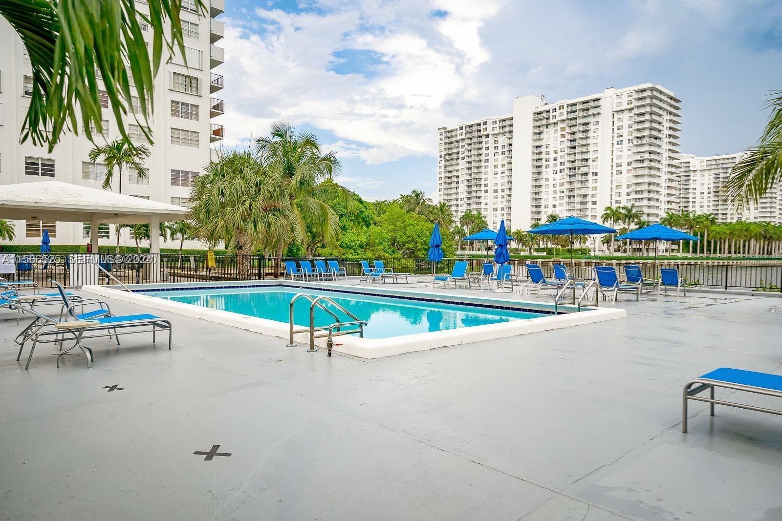 2750 NE 183rd St # 1107, Aventura FL 33160 — 7