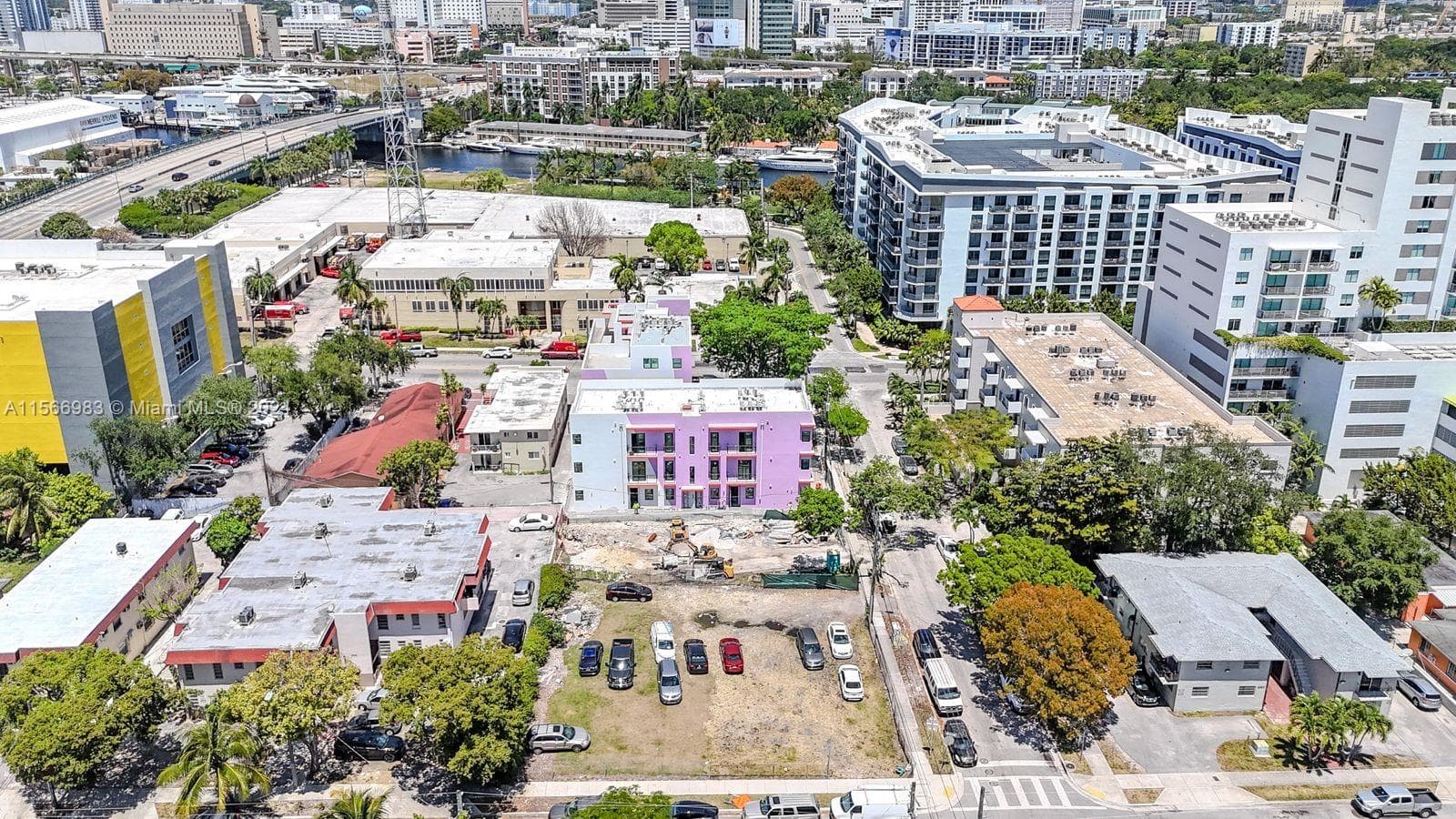 620 NW 11th Ave, Miami FL 33136 — 1