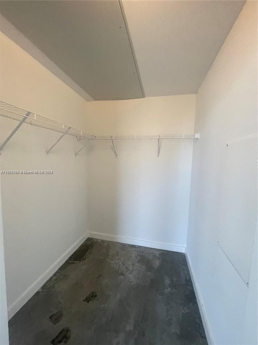151 SE 1st St # 1505, Miami FL 33131 — 11