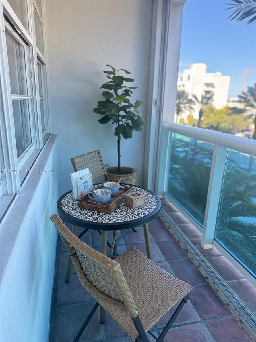 6770 Indian Creek Dr # 5C, Miami Beach FL 33141 — 30