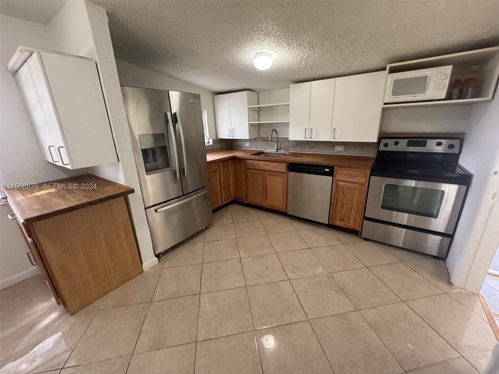 2255 NW 63rd St, Miami FL 33147 — 5