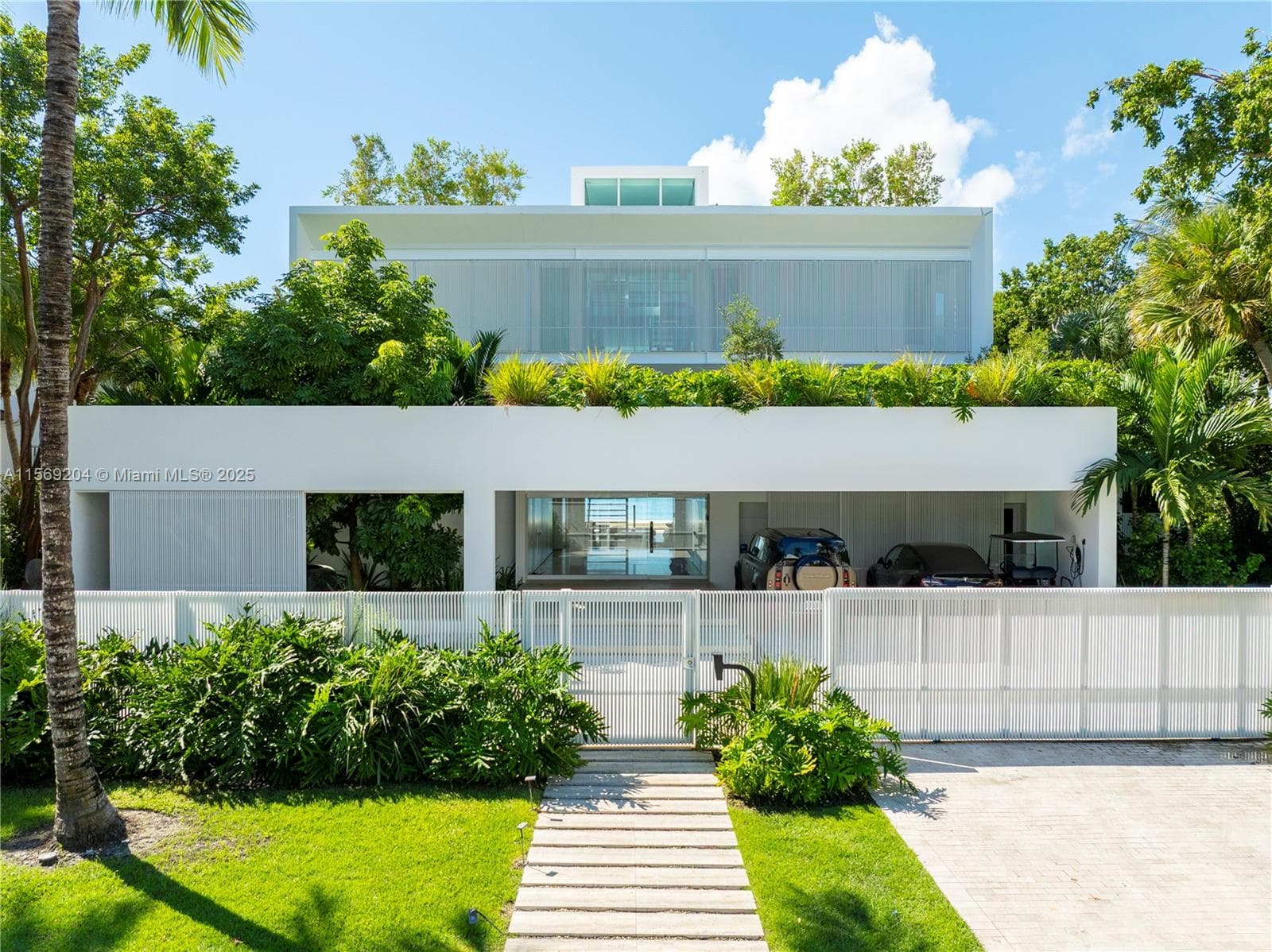 440 S Mashta Dr, Key Biscayne FL 33149 — 62
