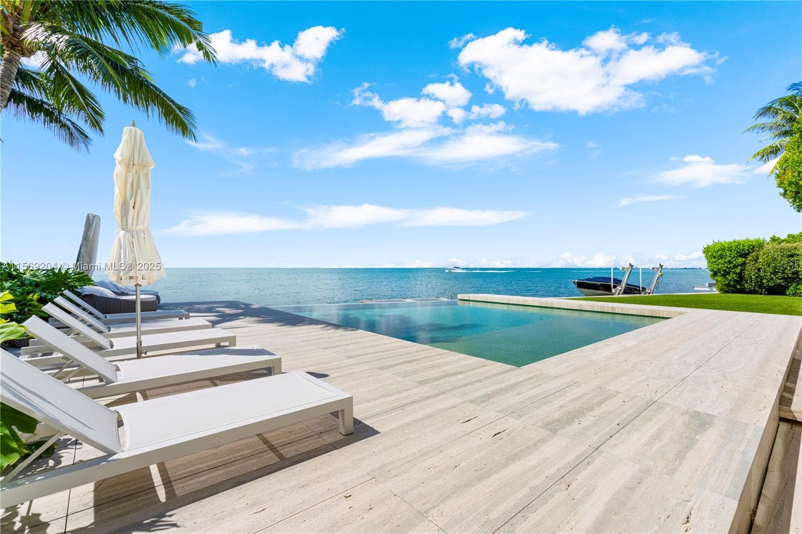 440 S Mashta Dr, Key Biscayne FL 33149 — 23