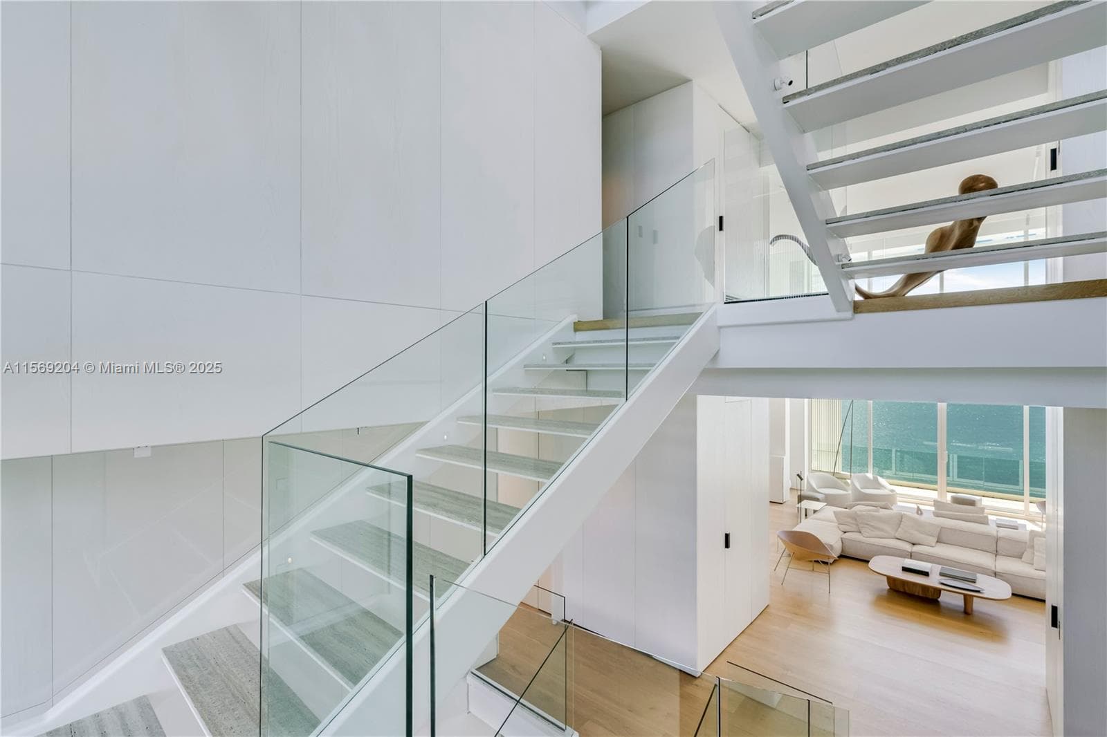 440 S Mashta Dr, Key Biscayne FL 33149 — 95
