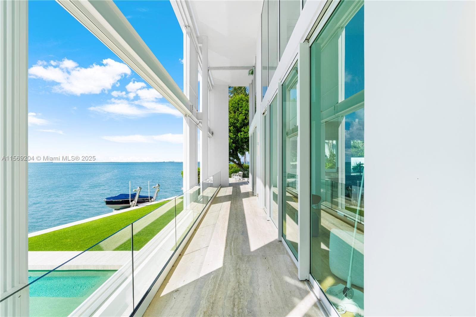 440 S Mashta Dr, Key Biscayne FL 33149 — 77