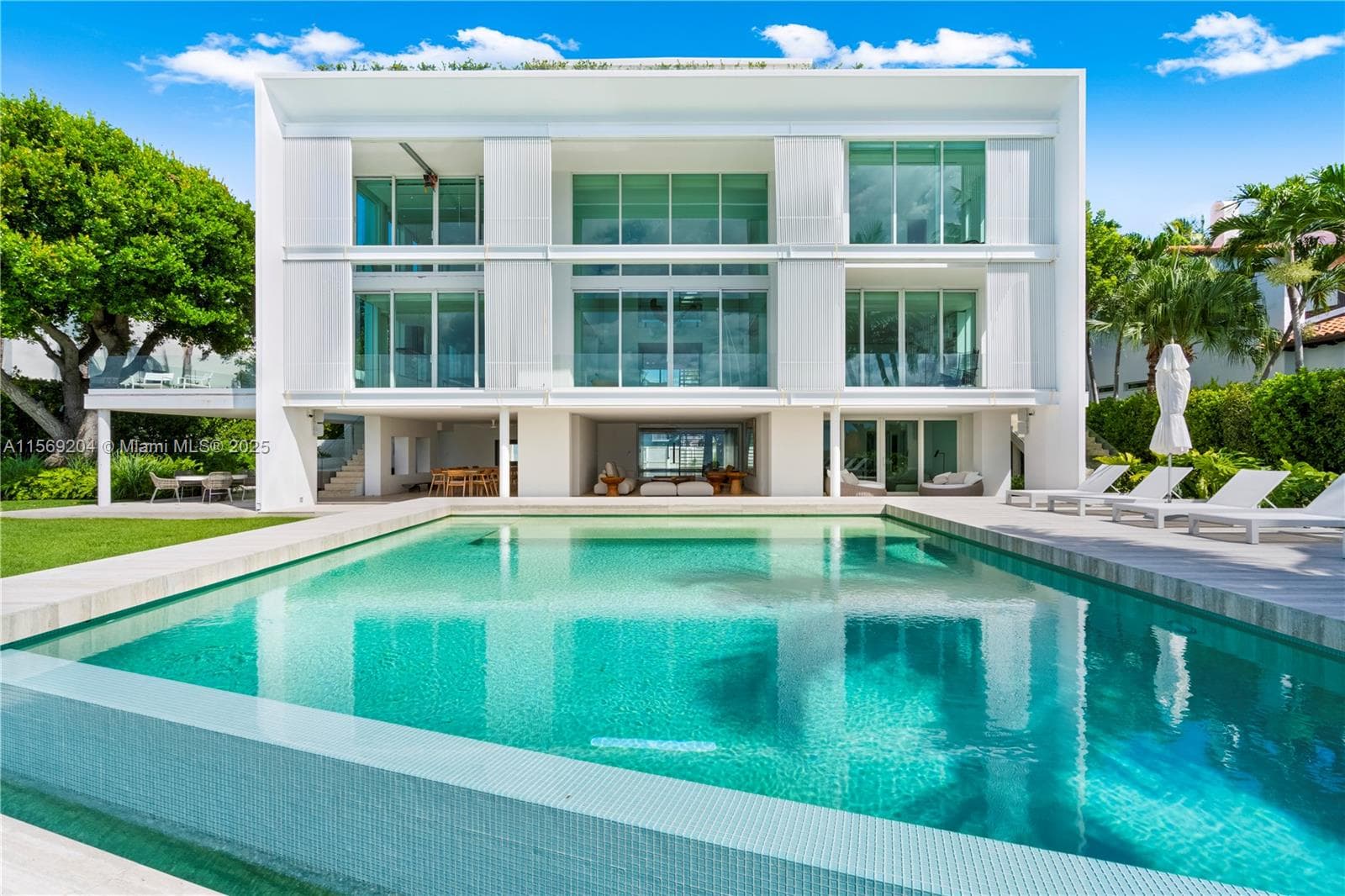 440 S Mashta Dr, Key Biscayne FL 33149 — 67