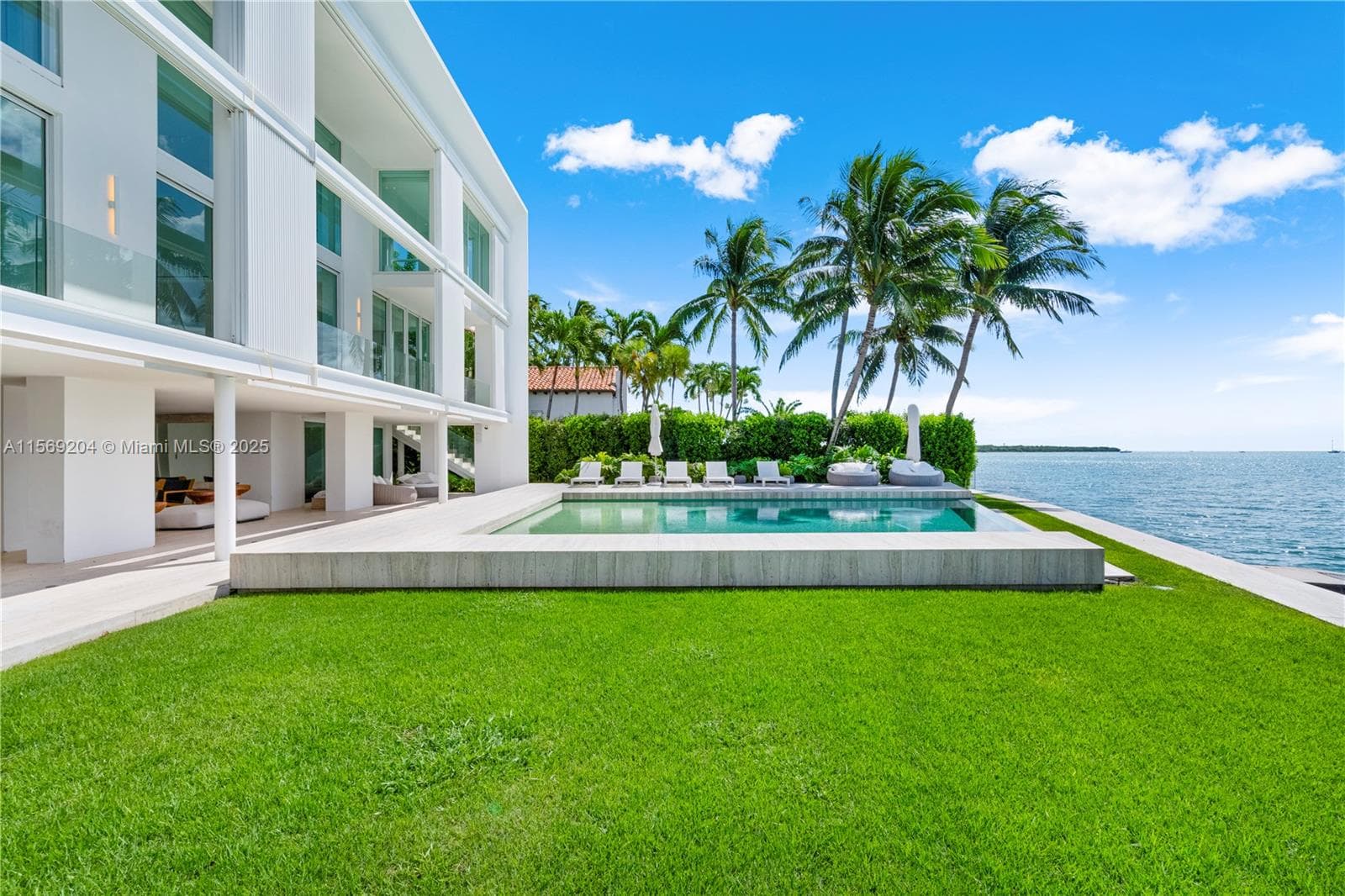 440 S Mashta Dr, Key Biscayne FL 33149 — 79