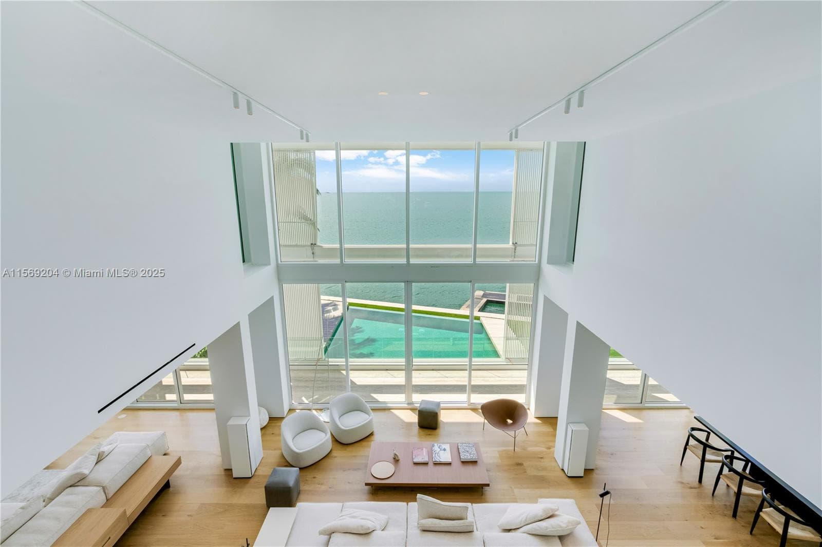 440 S Mashta Dr, Key Biscayne FL 33149 — 10