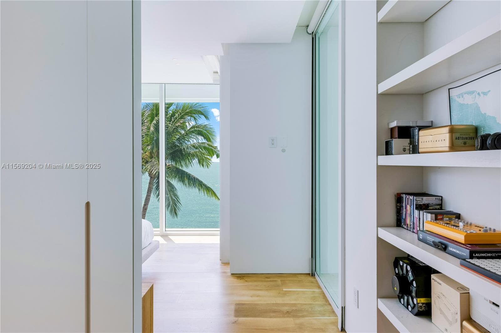 440 S Mashta Dr, Key Biscayne FL 33149 — 54