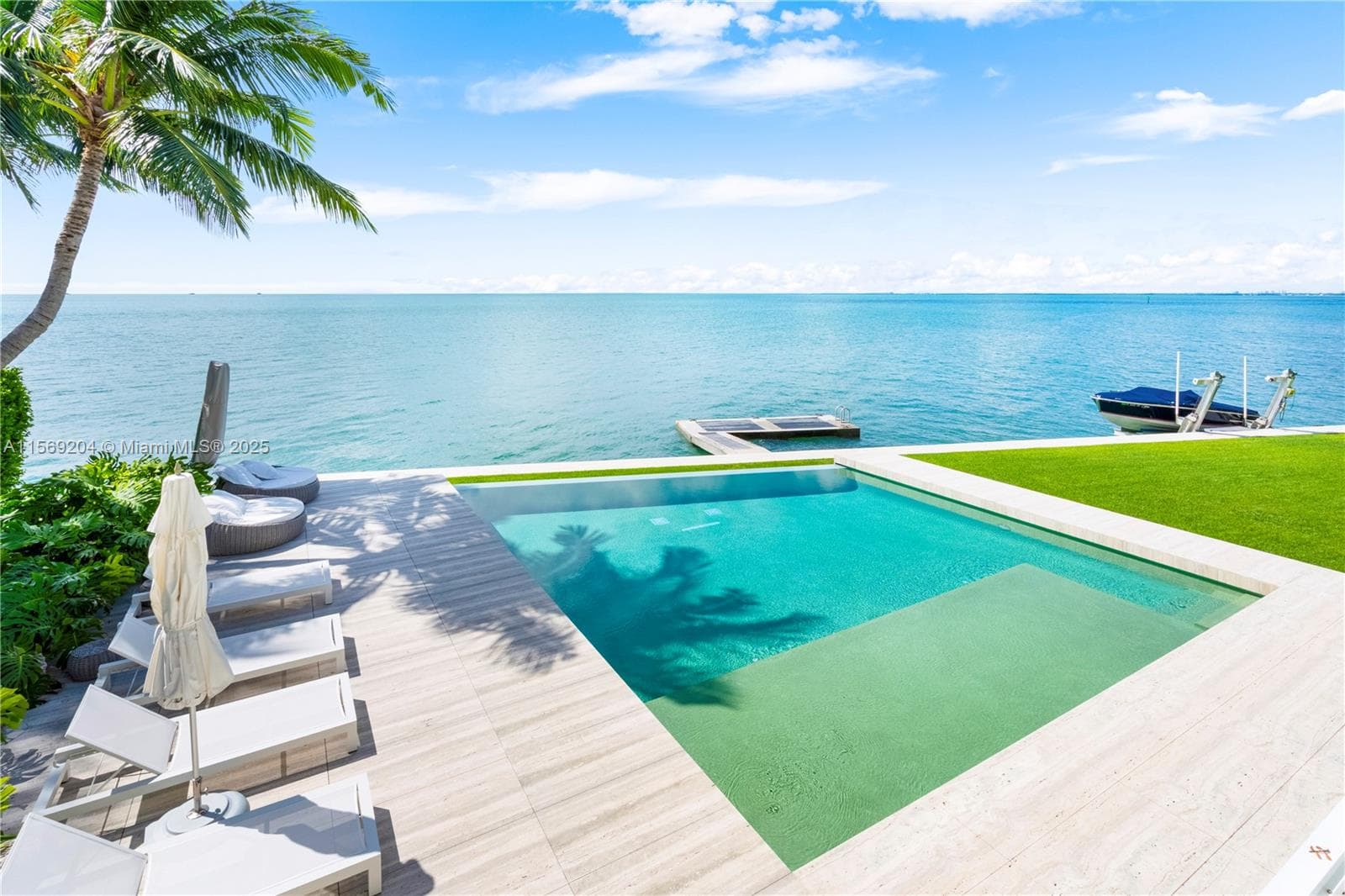 440 S Mashta Dr, Key Biscayne FL 33149 — 40
