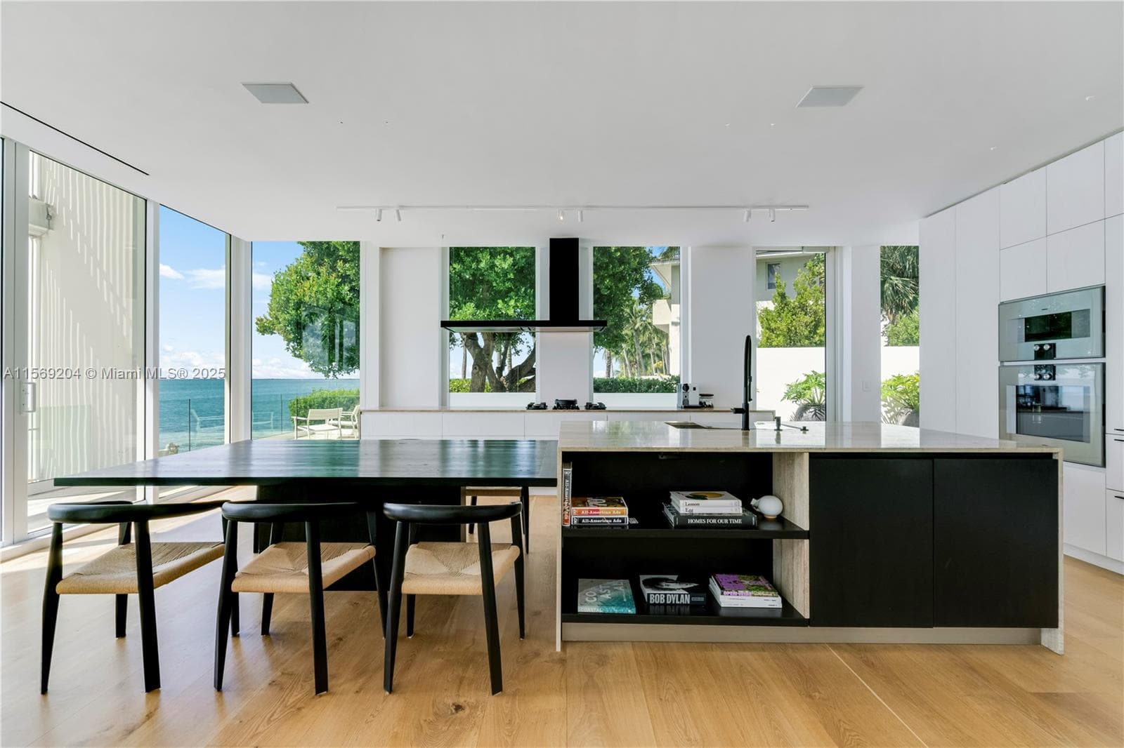 440 S Mashta Dr, Key Biscayne FL 33149 — 31
