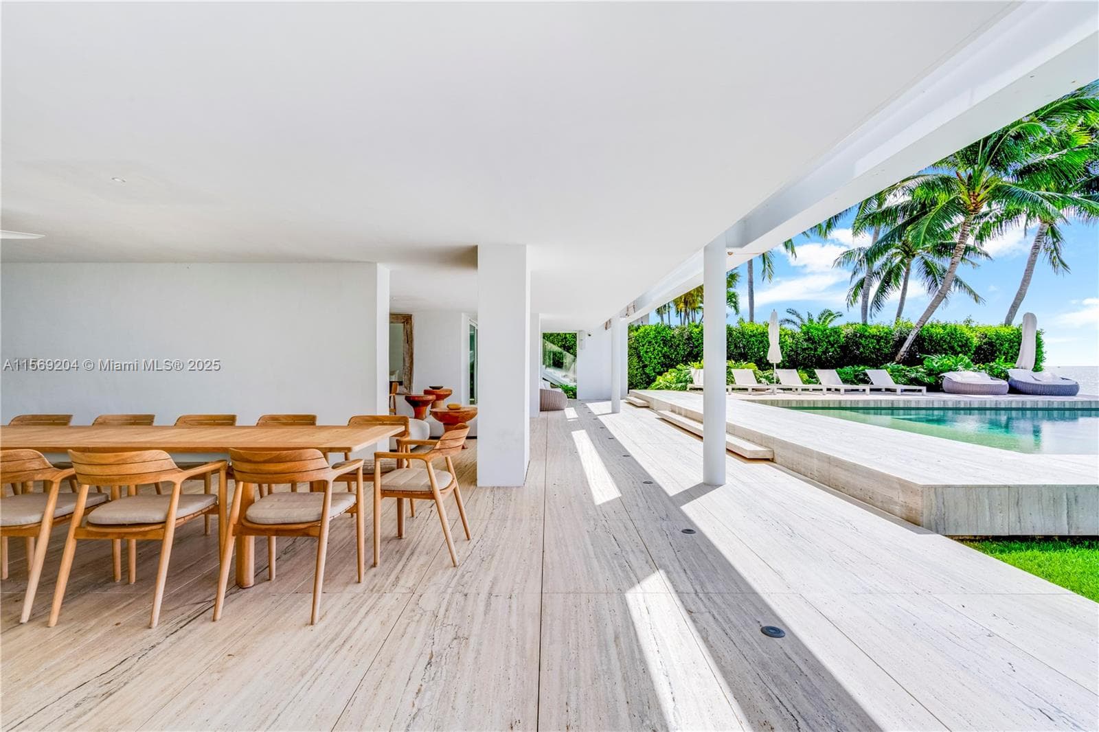 440 S Mashta Dr, Key Biscayne FL 33149 — 21
