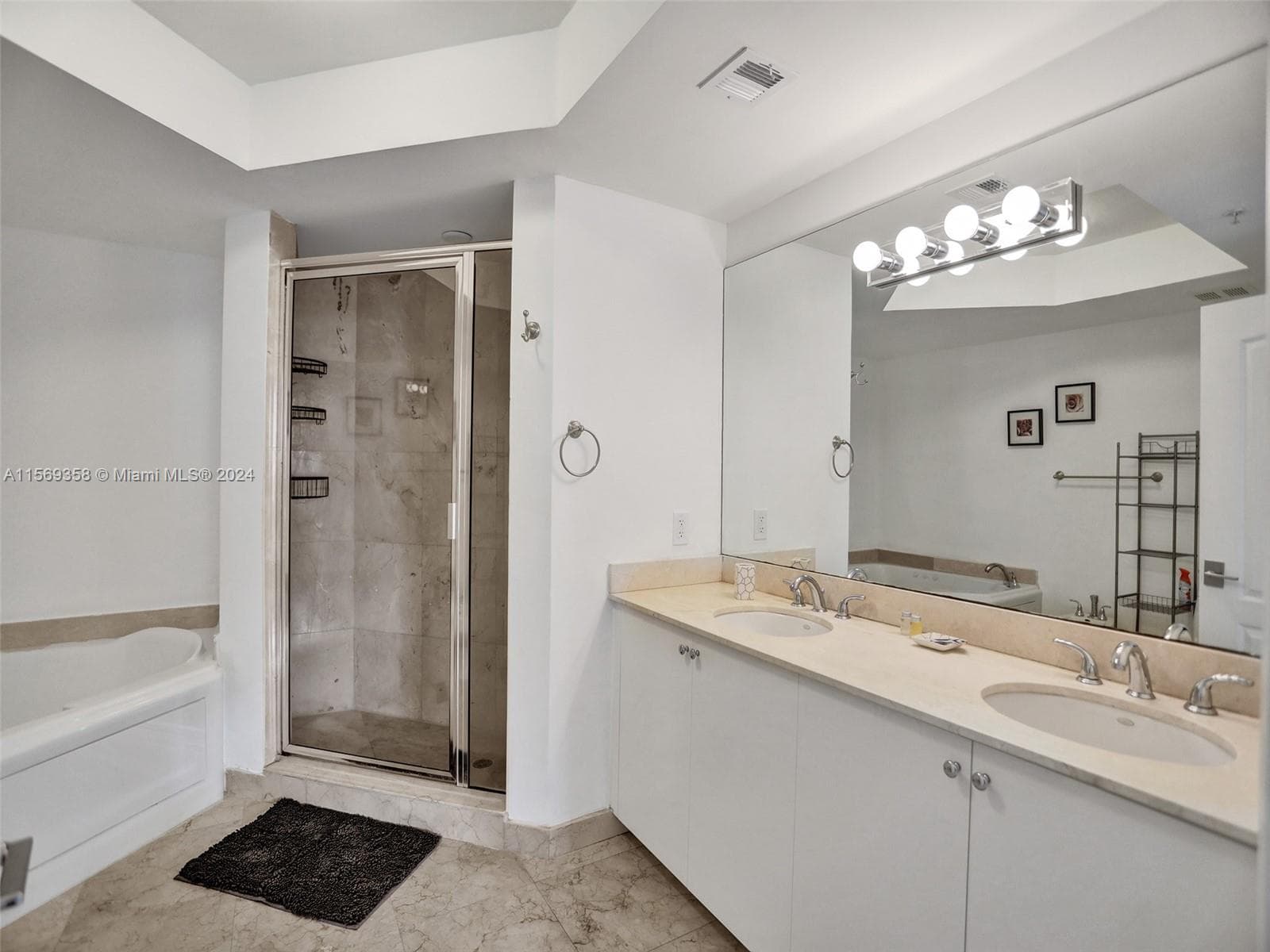 17555 Atlantic Blvd # 1101, Sunny Isles Beach FL 33160 — 22