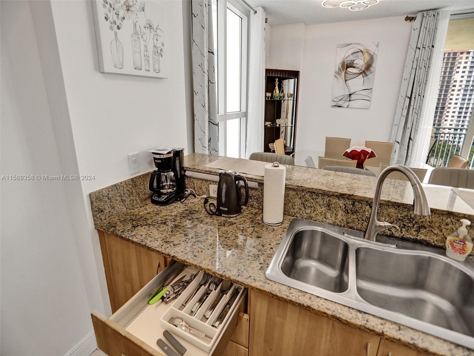 17555 Atlantic Blvd # 1101, Sunny Isles Beach FL 33160 — 10