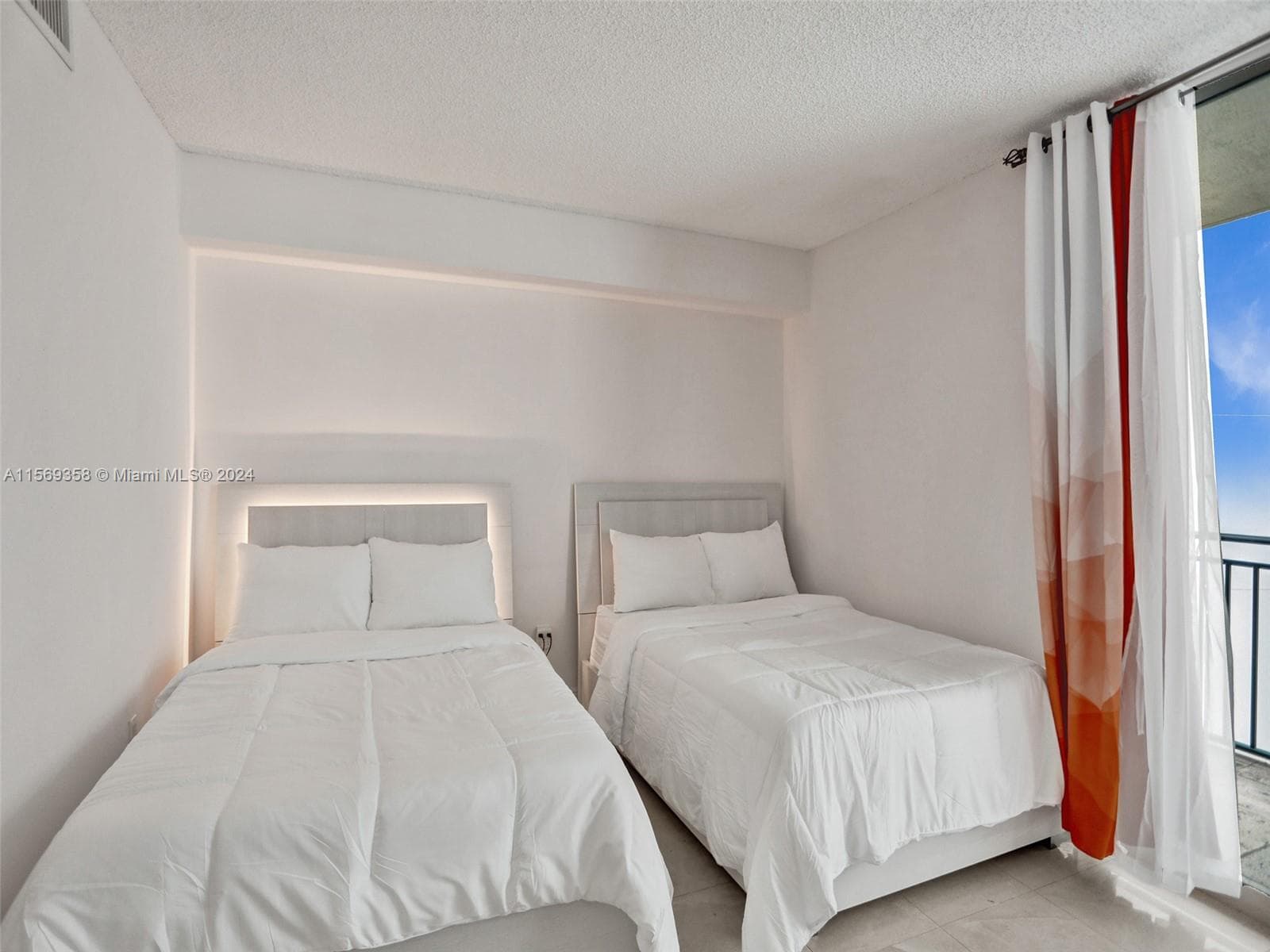 17555 Atlantic Blvd # 1101, Sunny Isles Beach FL 33160 — 44