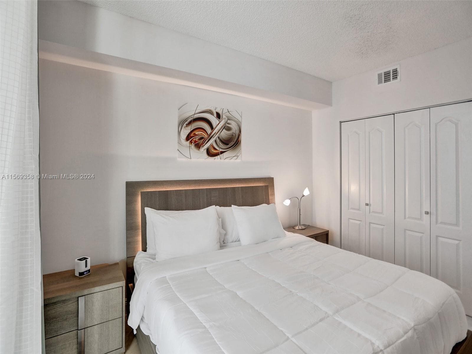 17555 Atlantic Blvd # 1101, Sunny Isles Beach FL 33160 — 35