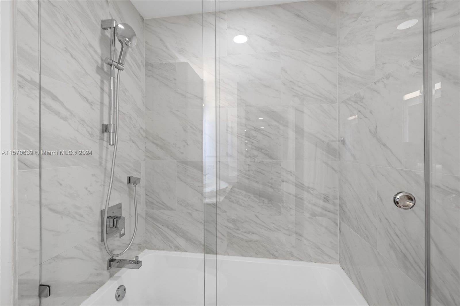 19144 Fisher Island Dr # 19144, Miami Beach FL 33109 — 16