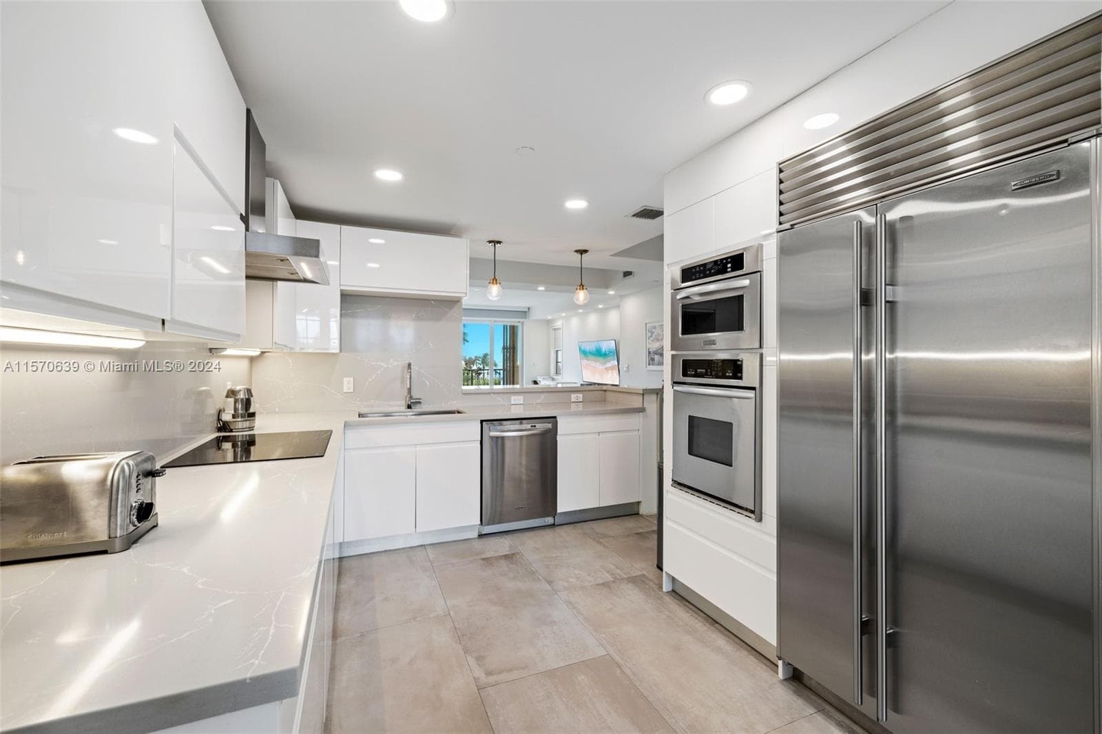 19144 Fisher Island Dr # 19144, Miami Beach FL 33109 — 10