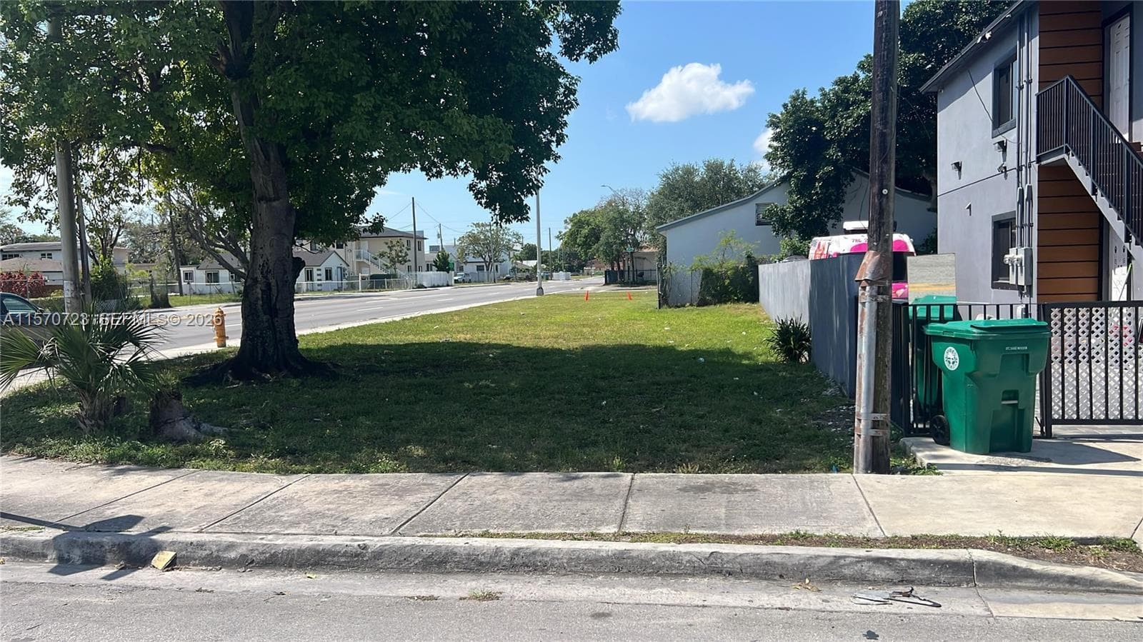 6928 NW 17th Ave, Miami FL 33147 — 1