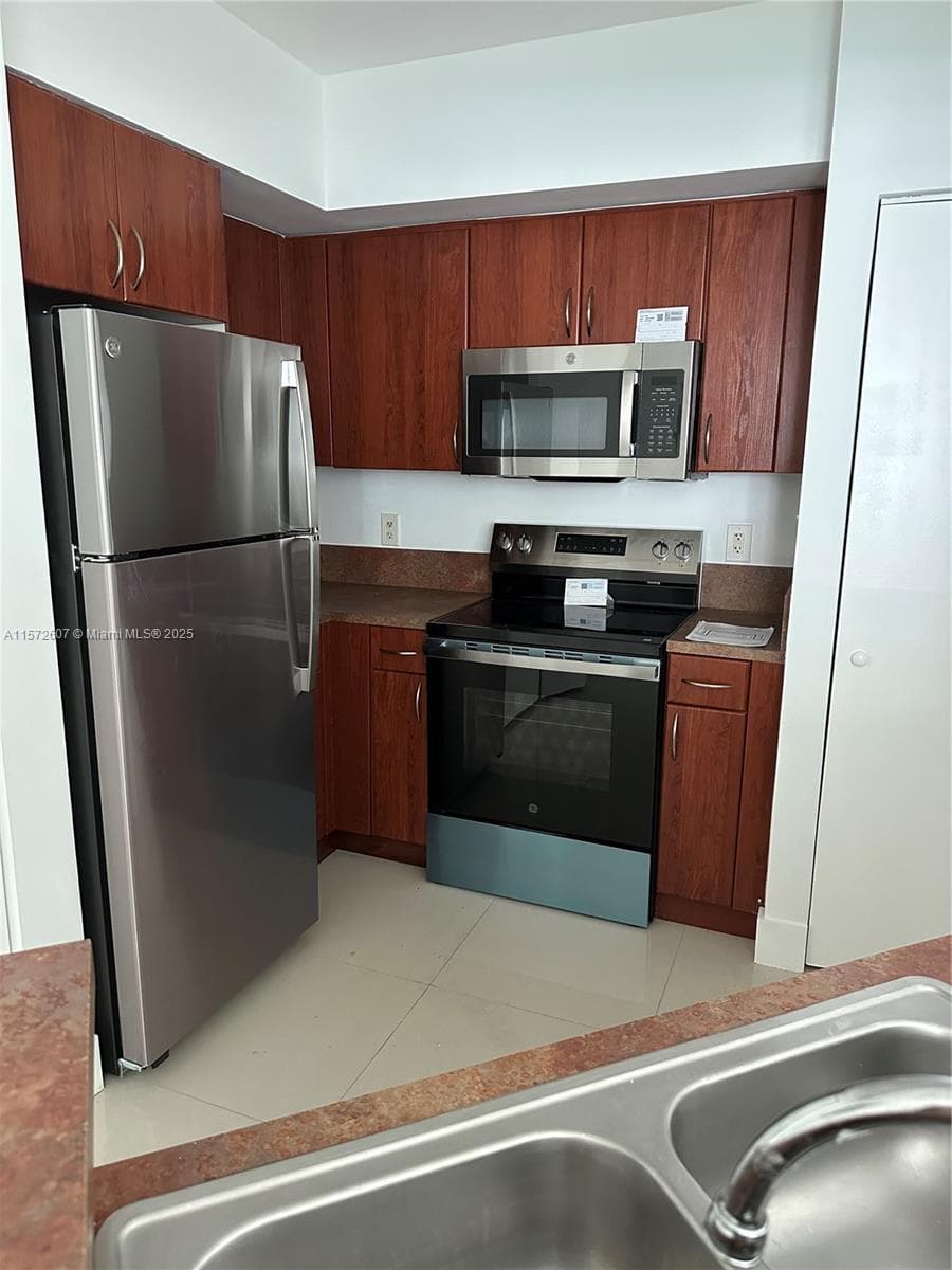 9201 Collins Ave # 524, Surfside FL 33154 — 6