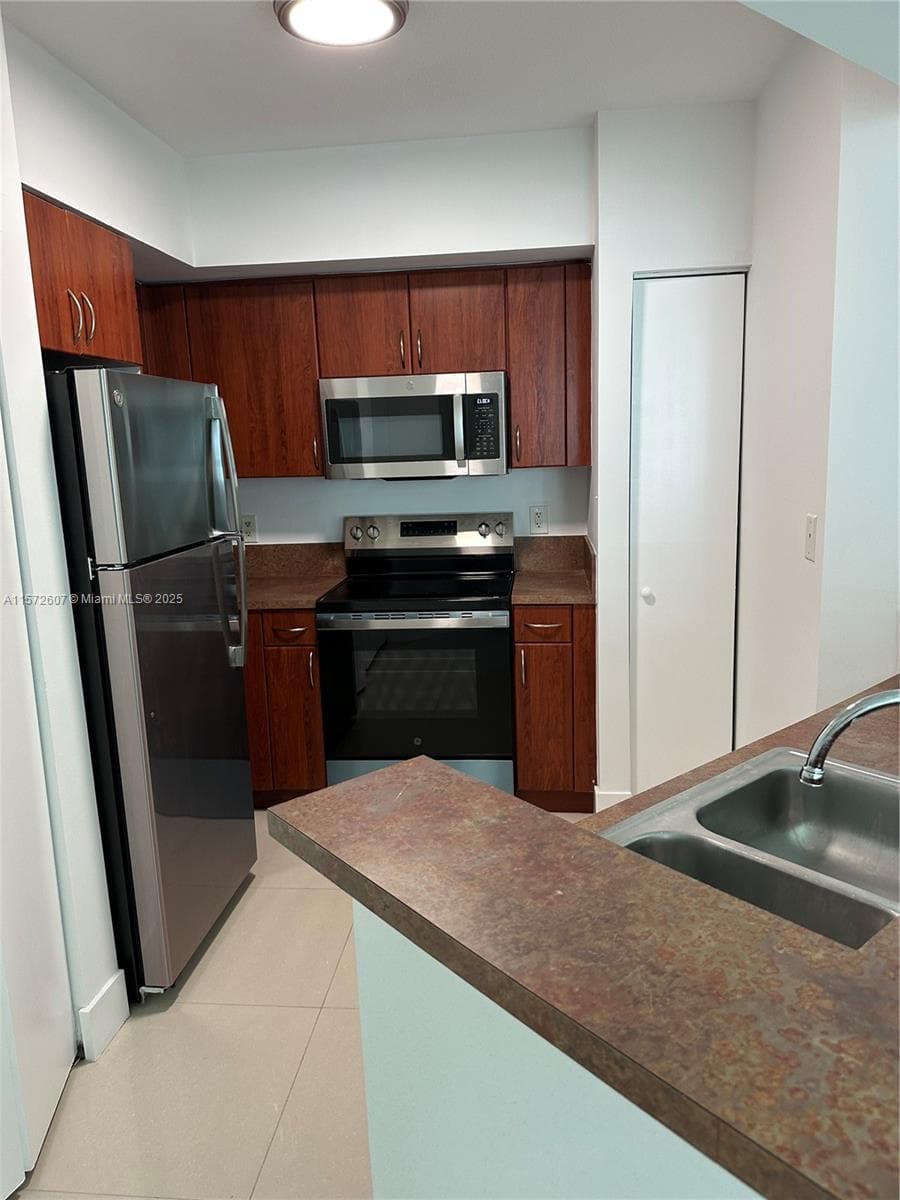 9201 Collins Ave # 524, Surfside FL 33154 — 7