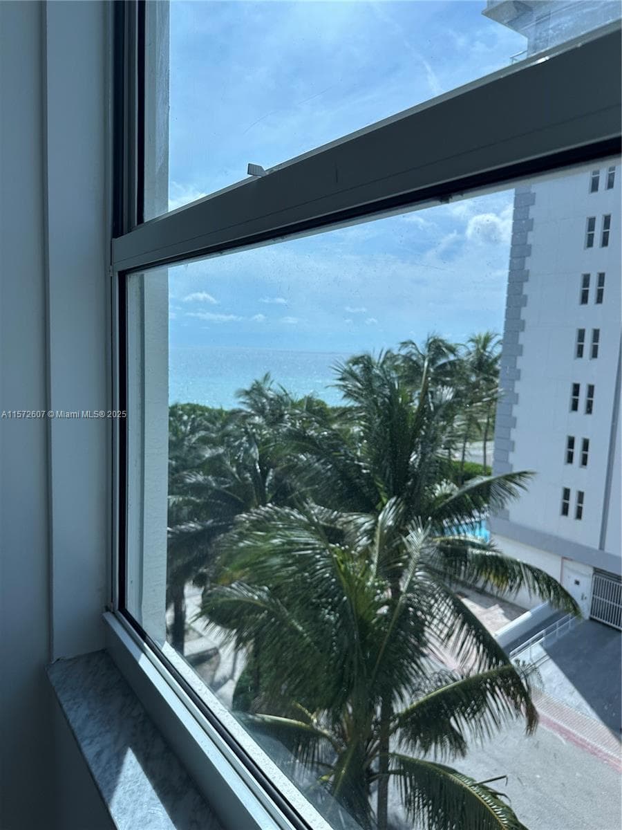 9201 Collins Ave # 524, Surfside FL 33154 — 15