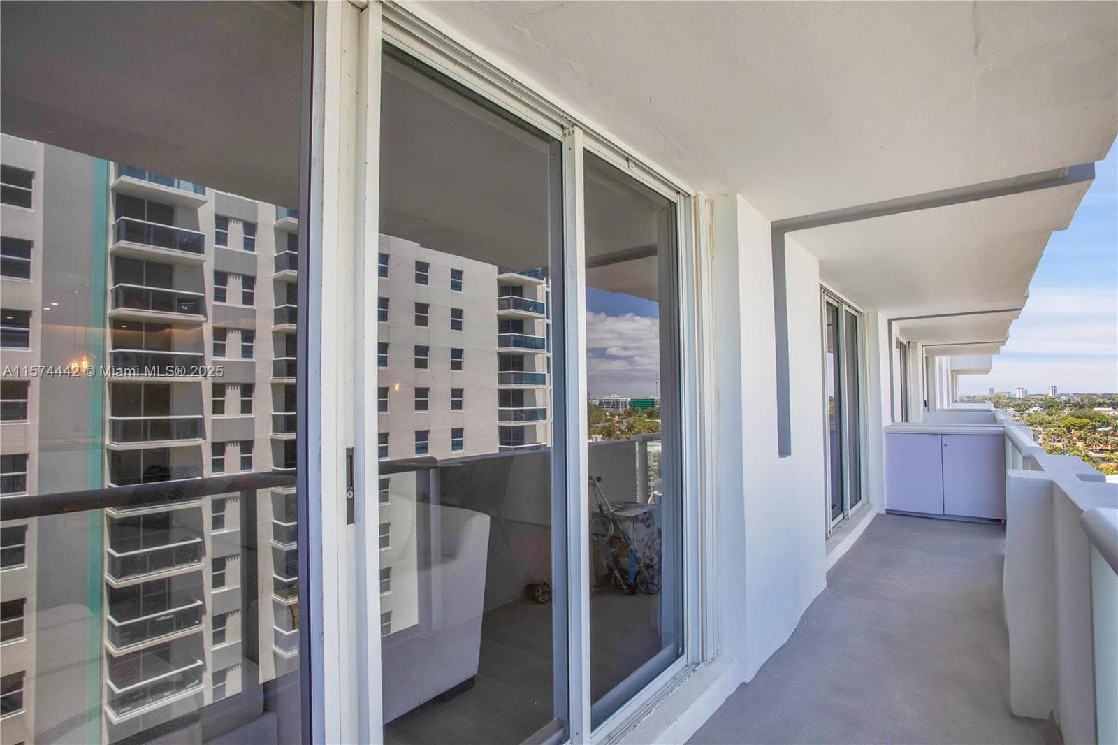 9195 Collins Ave # 903, Surfside FL 33154 — 42