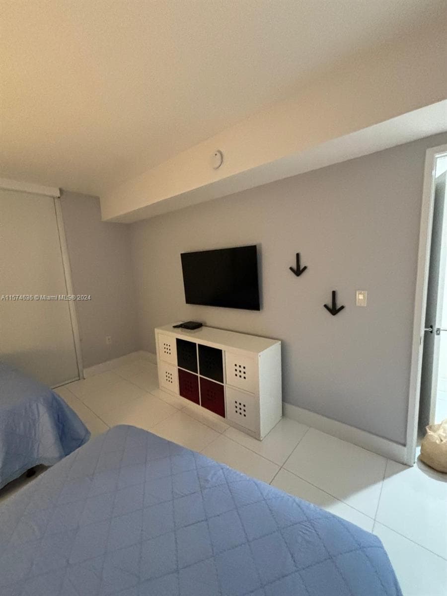 250 Sunny Isles Blvd # 803, Sunny Isles Beach FL 33160 — 22