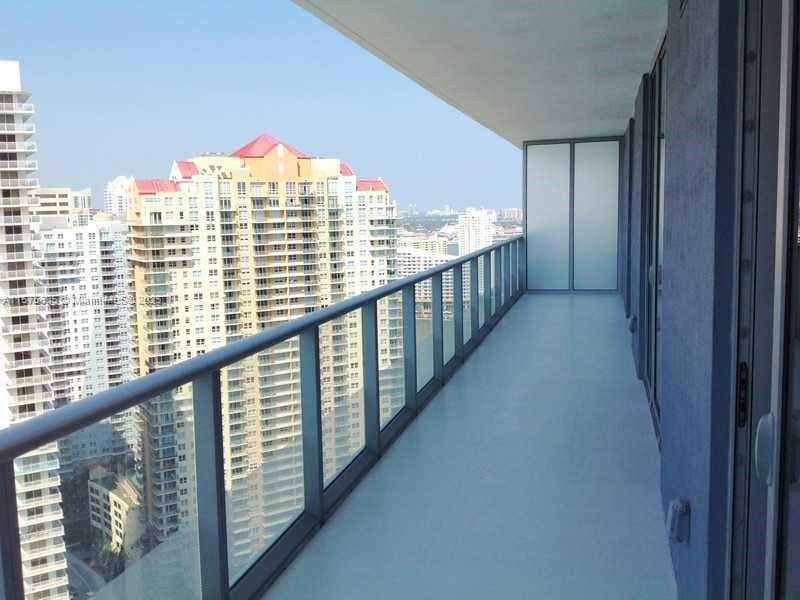 1300 BRICKELL BAY DR # 3400, Miami FL 33131 — 20
