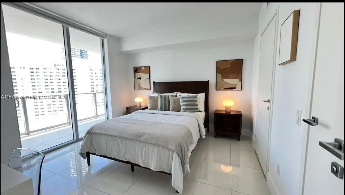 1300 BRICKELL BAY DR # 3400, Miami FL 33131 — 10