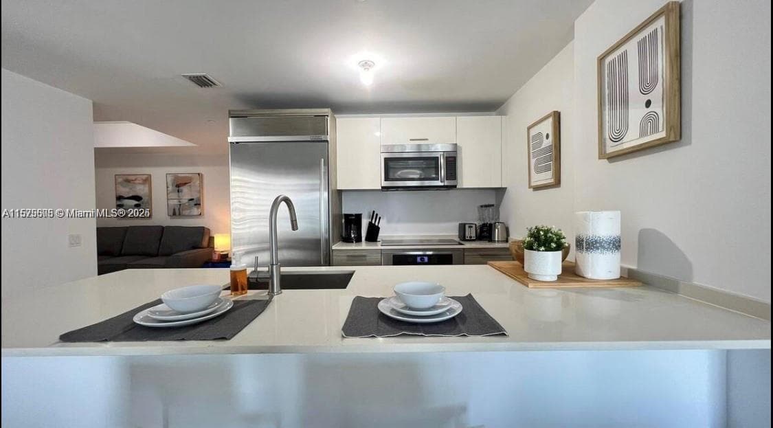 1300 BRICKELL BAY DR # 3400, Miami FL 33131 — 14