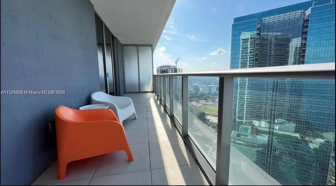 1300 BRICKELL BAY DR # 3400, Miami FL 33131 — 18