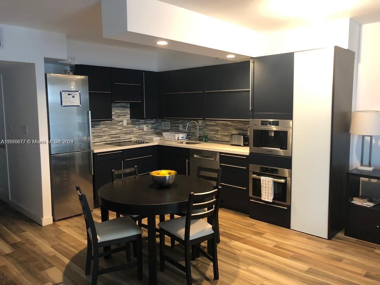 5401 Collins Ave # 410, Miami Beach FL 33140 — 22