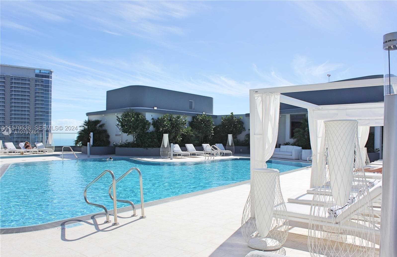 1000 Brickell Plz # 1811, Miami FL 33131 — 16