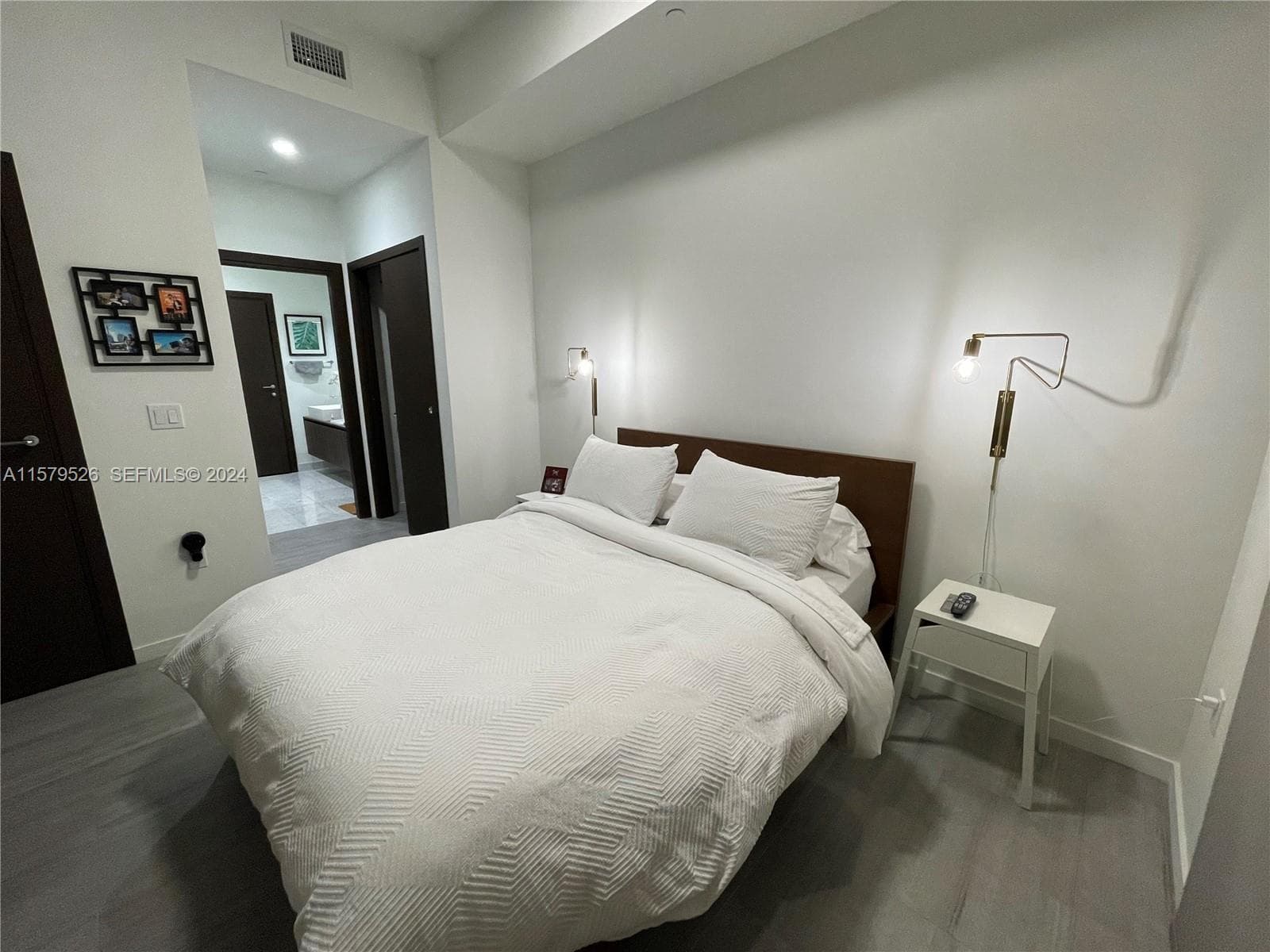 1000 Brickell Plz # 1811, Miami FL 33131 — 8