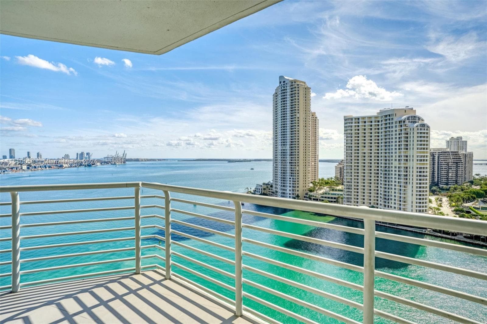 325 NE Biscayne Blvd # 1923, Miami FL 33131 — 17