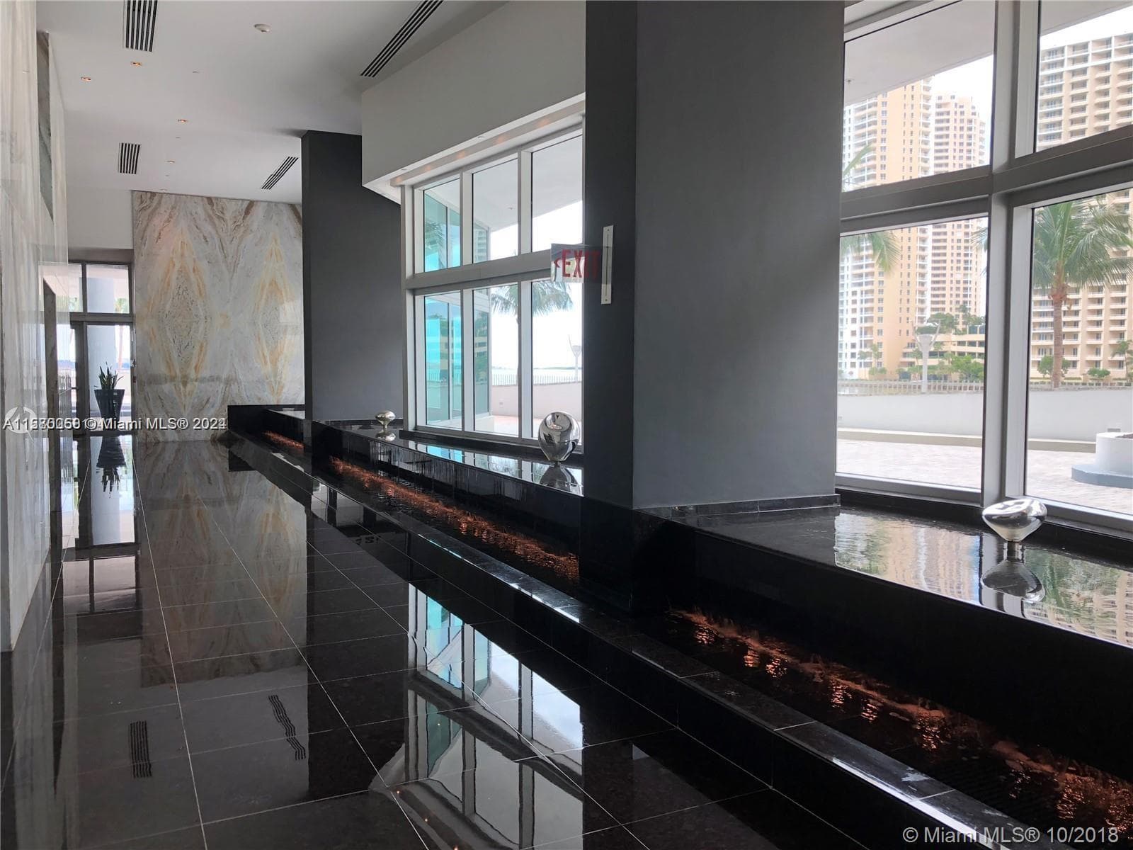 325 NE Biscayne Blvd # 1923, Miami FL 33131 — 43