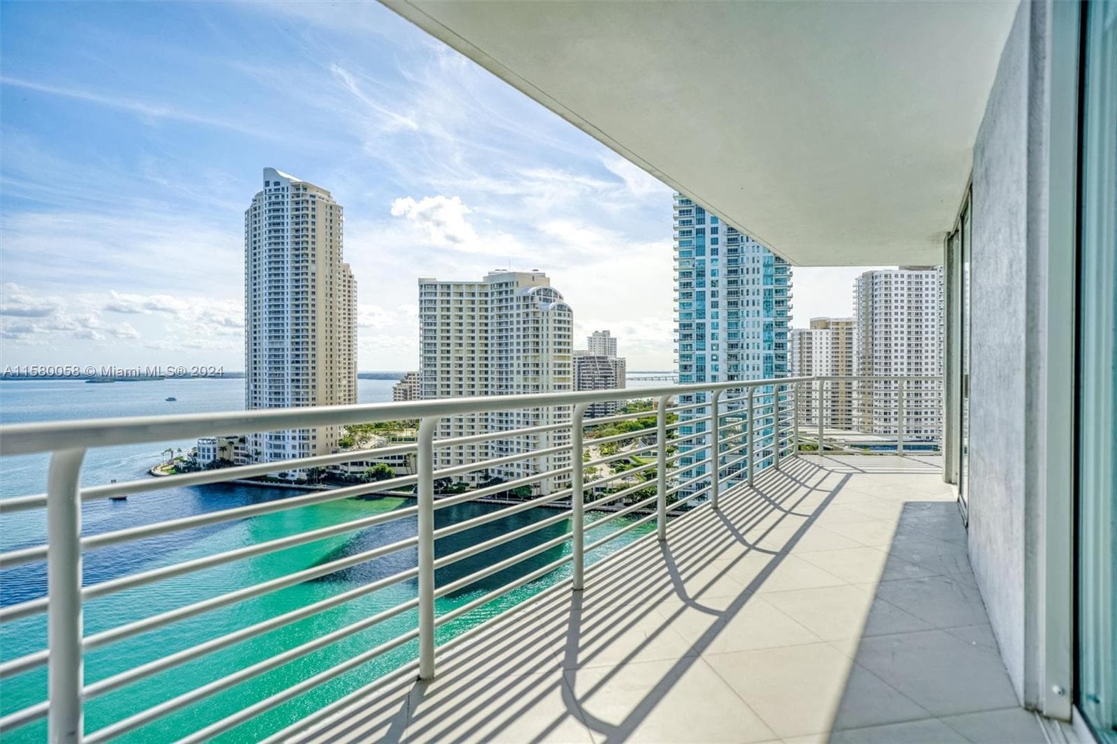 325 NE Biscayne Blvd # 1923, Miami FL 33131 — 15