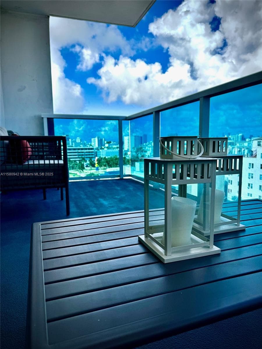 2301 Collins Ave # 837, Miami Beach FL 33139 — 34