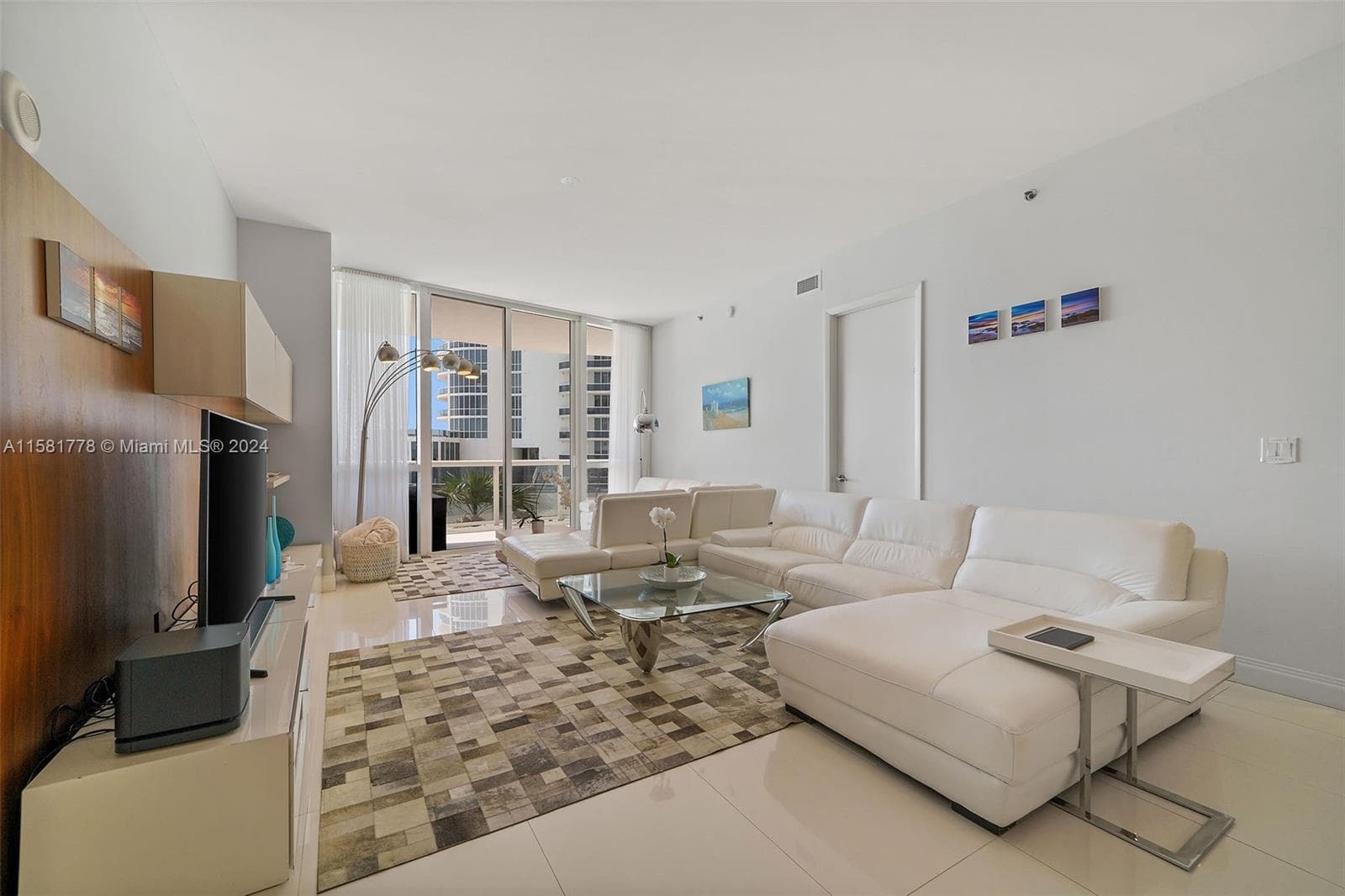 35, Sunny Isles Beach, FL — 12