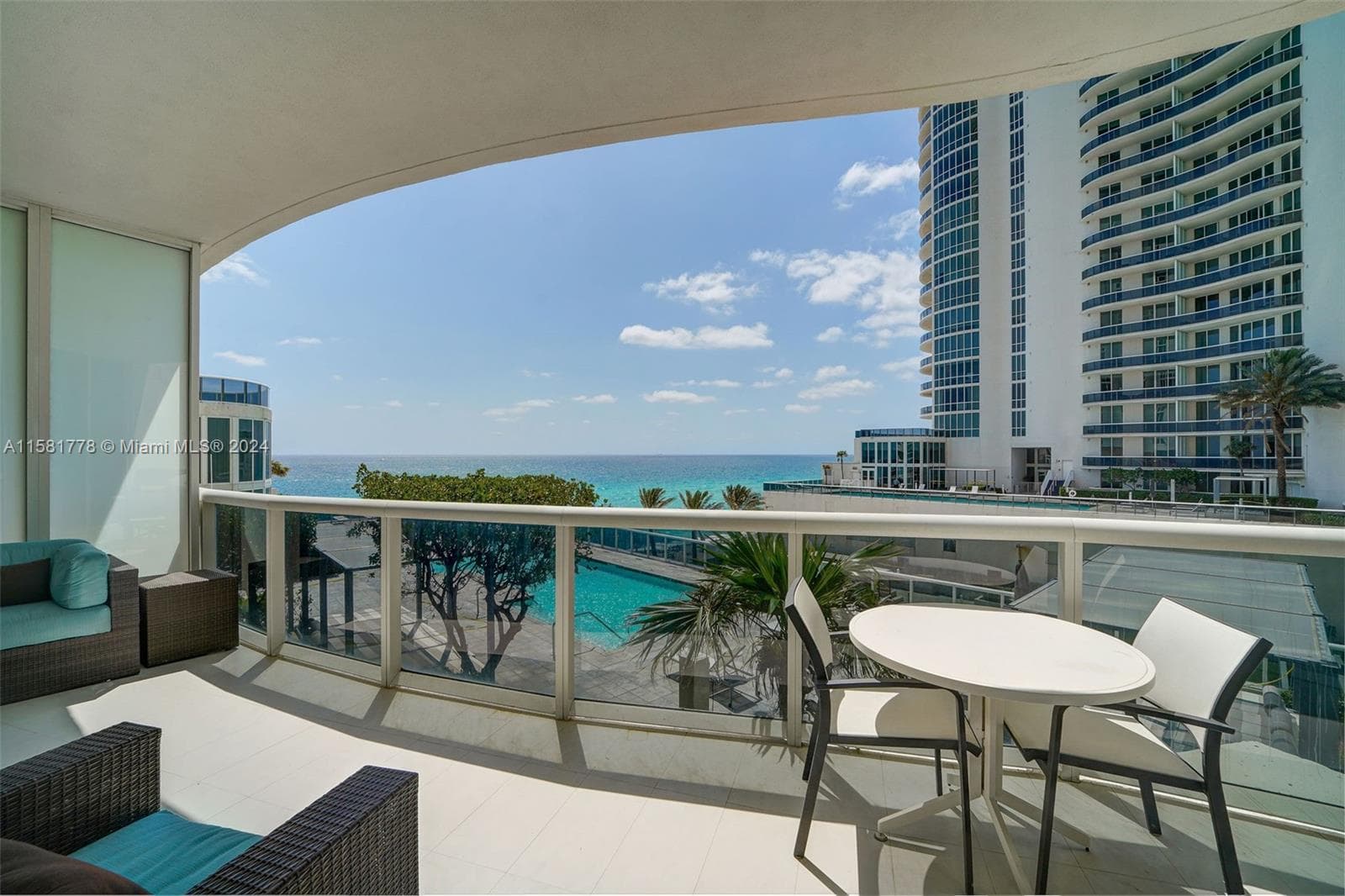 35, Sunny Isles Beach, FL — 20