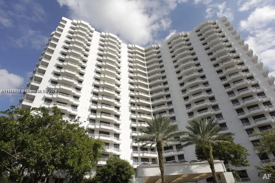 3300 NE 192nd St # 1506, Aventura FL 33180 — 17