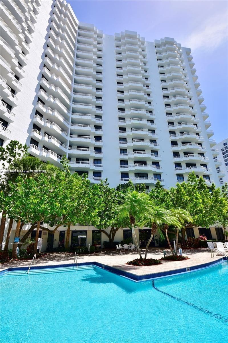 3300 NE 192nd St # 1506, Aventura FL 33180 — 16
