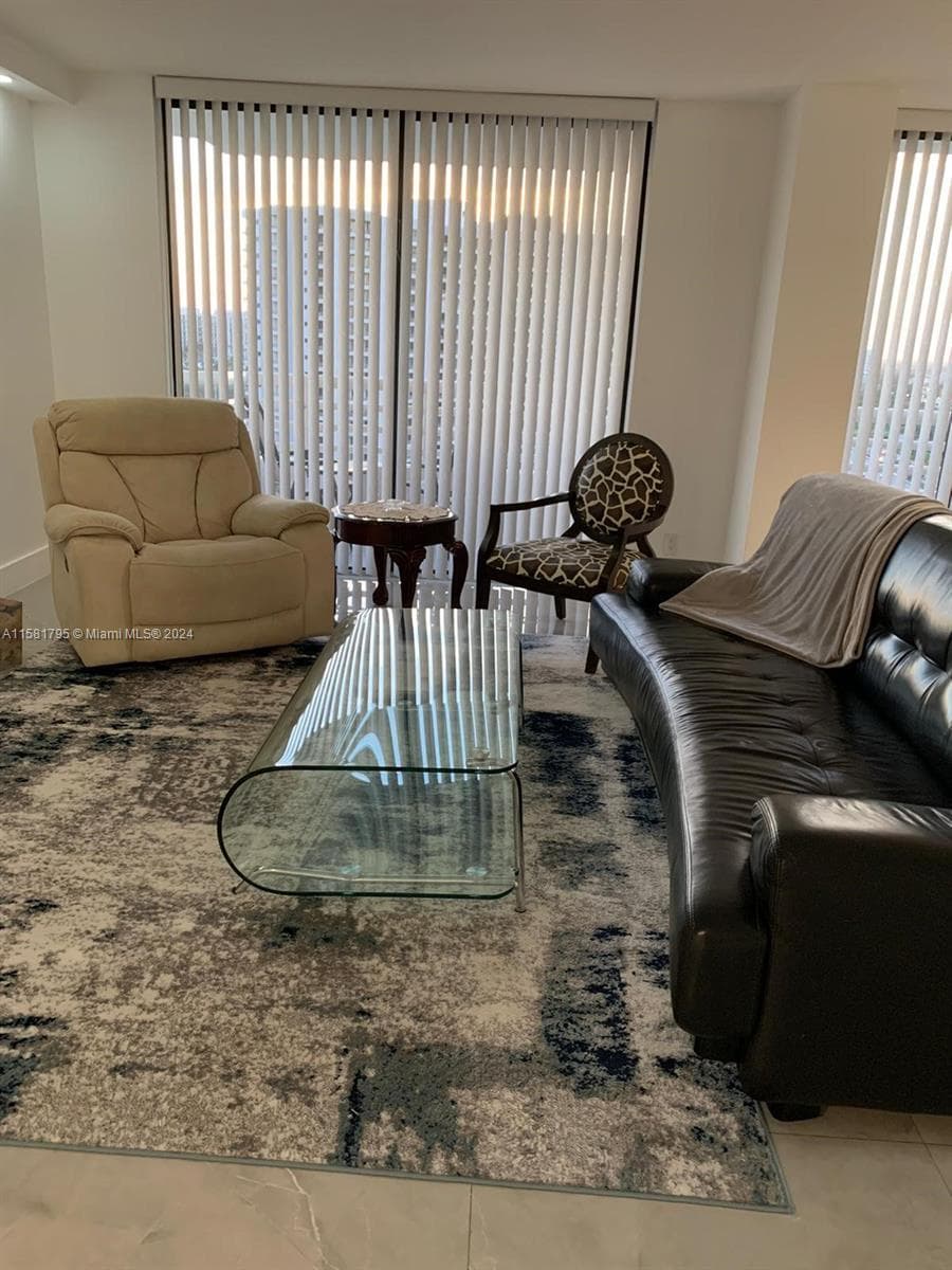 3300 NE 192nd St # 1506, Aventura FL 33180 — 3
