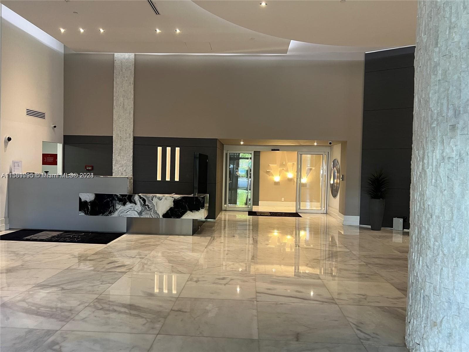 3300 NE 192nd St # 1506, Aventura FL 33180 — 18