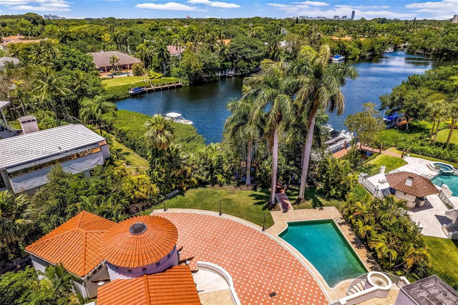 431 Costanera Rd, Coral Gables FL 33143 — 4
